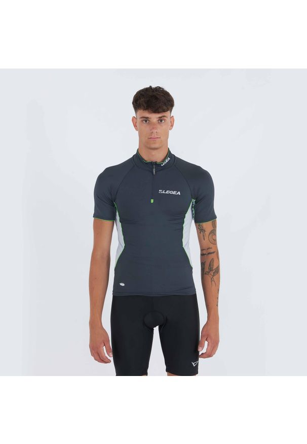 LEGEA - Koszulka treningowa BOSTON MC. Kolor: szary, wielokolorowy, zielony. Materiał: materiał. Długość rękawa: krótki rękaw. Długość: krótkie. Wzór: nadruk. Sport: kolarstwo