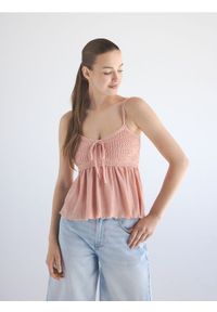 Reserved - Top z szydełkowaną górą - jasnopomarańczowy. Kolor: pomarańczowy. Materiał: tkanina #1