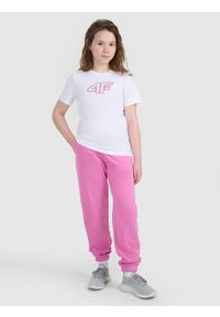 4f - 4F T-shirt regular z nadrukiem dziewczęcy - biały 164 (13-14 lat). Okazja: na co dzień. Kolor: biały. Materiał: jersey, bawełna, materiał. Długość rękawa: krótki rękaw. Długość: krótkie. Wzór: nadruk. Sezon: lato. Styl: sportowy, młodzieżowy, klasyczny, casual