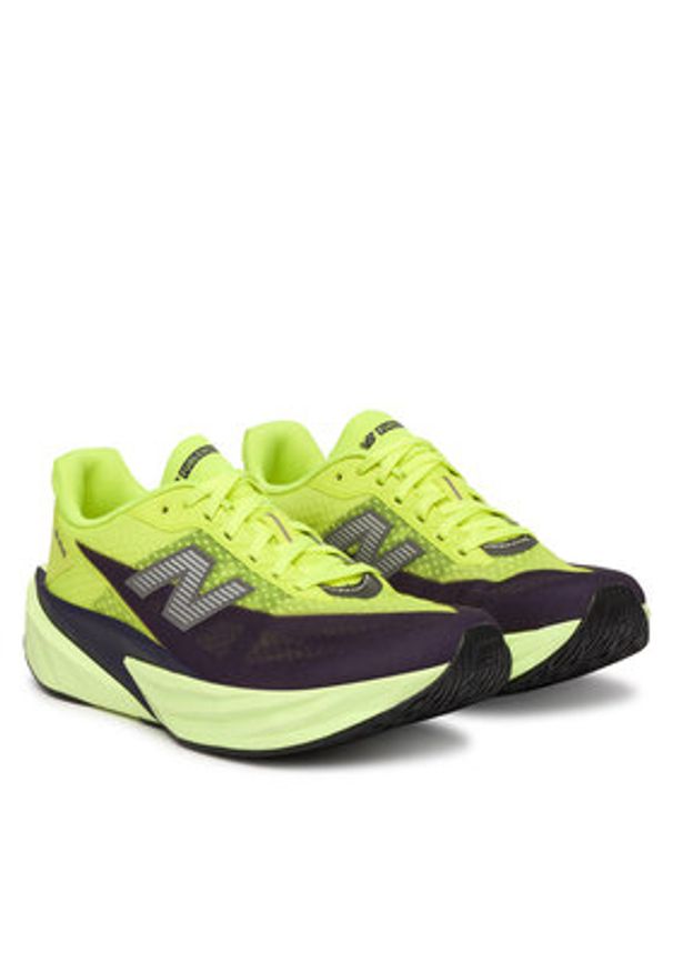 New Balance Buty do biegania FuelCell Rebel v5 WFCX3PE Zielony. Kolor: zielony. Materiał: materiał
