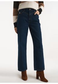 Ochnik - Jeansy o prostej nogawce damskie. Okazja: na co dzień. Kolor: niebieski. Materiał: bawełna. Styl: casual #1