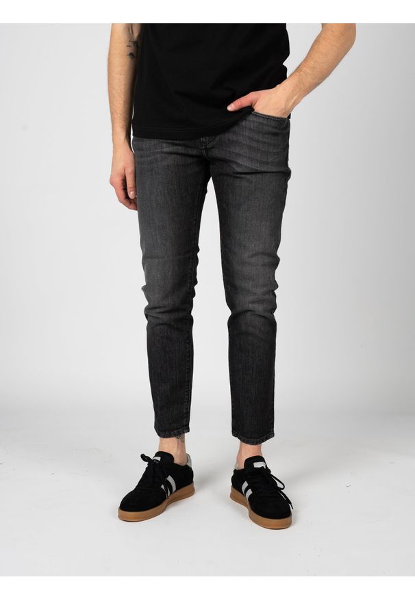 Diesel Jeansy "2019 D-Strukt" | A03562-09F75 | Mężczyzna | Czarny. Okazja: na spacer, na co dzień, na spotkanie biznesowe. Kolor: czarny. Długość: długie. Styl: casual, biznesowy, elegancki