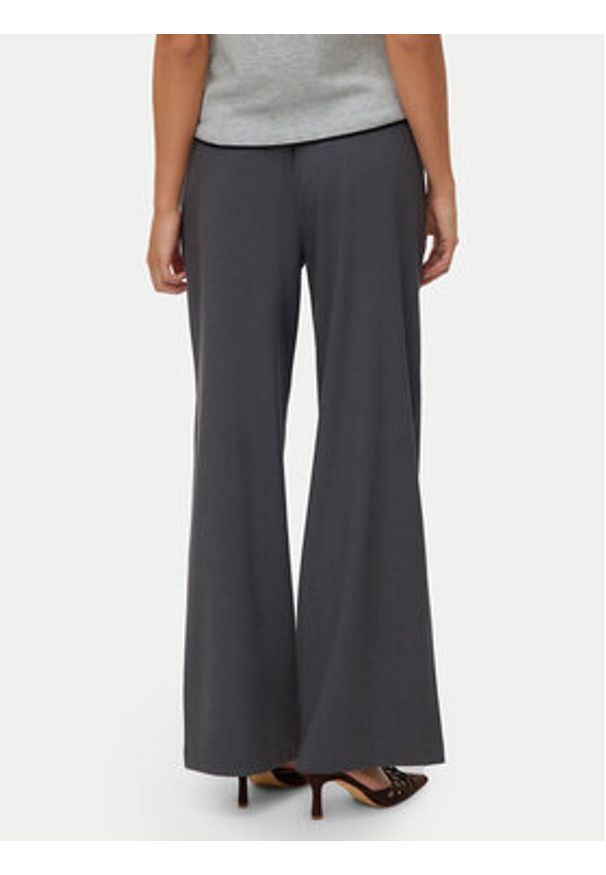 Vero Moda Spodnie materiałowe Milly 10331924 Szary Wide Leg. Kolor: szary. Materiał: syntetyk