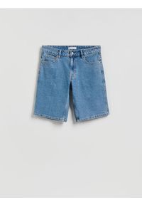 Reserved - Jeansowe szorty straight - niebieski. Kolor: niebieski. Materiał: jeans