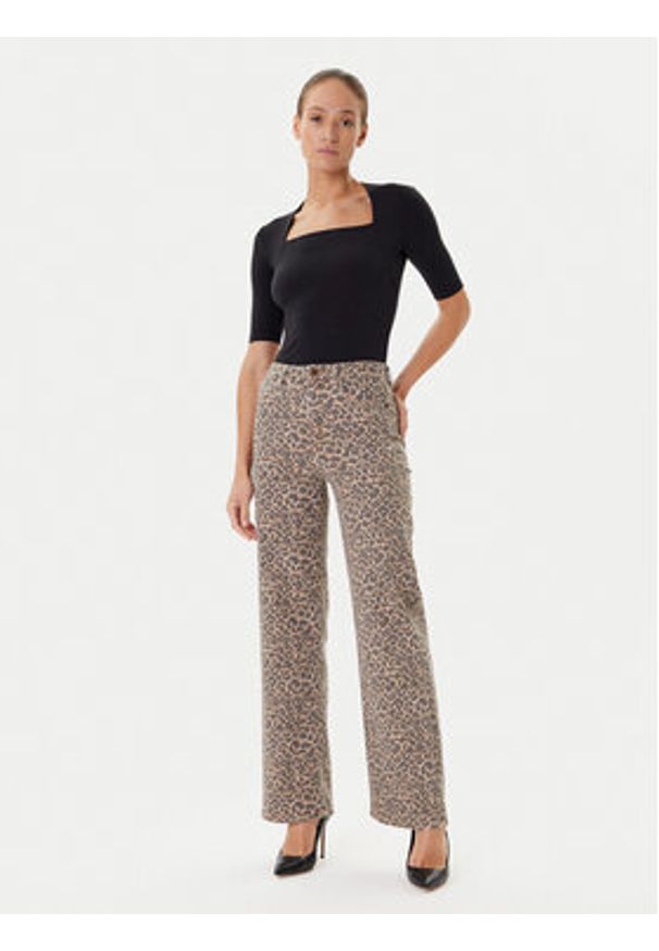 Guess Jeansy W5YA1A WHFP2 Brązowy Wide Leg. Kolor: brązowy