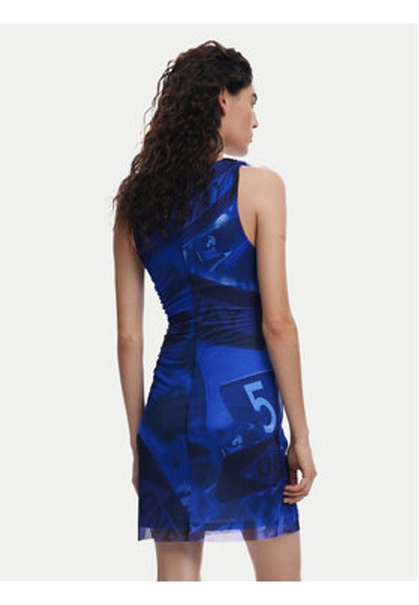 Desigual Sukienka codzienna Bratislava 25SWVK47 Niebieski Slim Fit. Okazja: na co dzień. Kolor: niebieski. Materiał: syntetyk. Typ sukienki: proste. Styl: casual