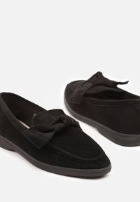 Born2be - Czarne Mokasyny Ozdobione Kokardami Tulosea. Okazja: na co dzień. Kolor: czarny. Materiał: jeans. Wzór: aplikacja. Styl: klasyczny, casual, elegancki #5