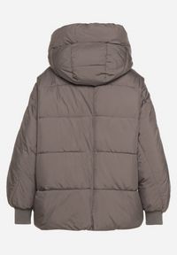 Born2be - Szara Pikowana Kurtka o Kroju Oversize z Kapturem Mevisana. Okazja: na spacer. Typ kołnierza: kaptur. Kolor: szary. Materiał: jeans, dzianina, poliester. Sezon: zima, jesień #5