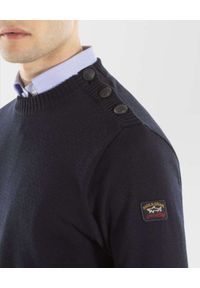 PAUL & SHARK - Granatowy sweter z asymetrycznymi guzikami. Kolor: niebieski. Materiał: wełna. Długość rękawa: długi rękaw. Długość: długie. Wzór: aplikacja