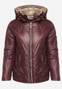Born2be - Fioletowa Pikowana Kurtka o Prostym Kroju z Kapturem ze Ściągaczami Falesaa. Okazja: na co dzień. Typ kołnierza: kaptur. Kolekcja: plus size. Kolor: fioletowy. Materiał: jeans. Styl: casual, elegancki #6
