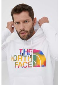 The North Face bluza bawełniana męska kolor biały z kapturem z nadrukiem. Typ kołnierza: kaptur. Kolor: biały. Materiał: bawełna. Wzór: nadruk #4
