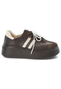 Czekoladowe Sneakersy Armodo Skórzane Buty Damskie. Kolor: brązowy. Materiał: skóra