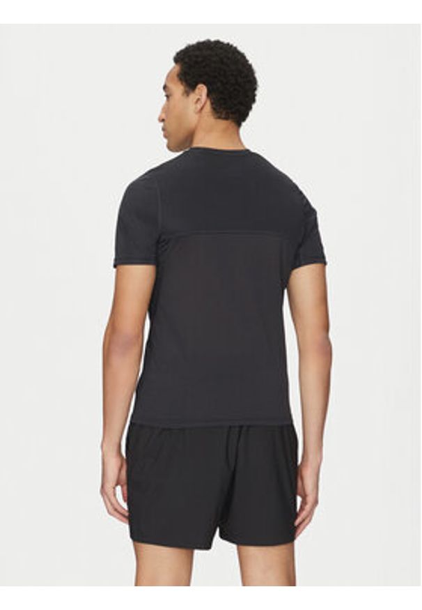 Reebok T-Shirt 100070571 Czarny Regular Fit. Kolor: czarny. Materiał: syntetyk