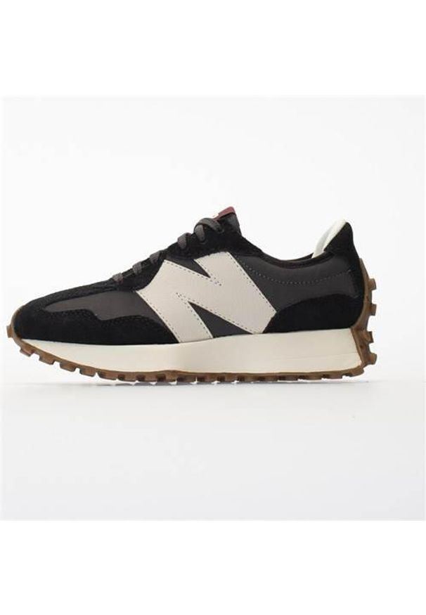 Buty do chodzenia damskie New Balance 327. Zapięcie: sznurówki. Kolor: wielokolorowy. Materiał: guma, tkanina, zamsz. Szerokość cholewki: normalna. Sport: turystyka piesza
