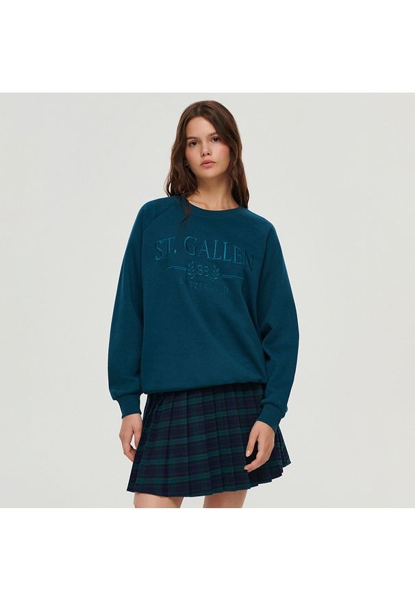 House - Turkusowa bluza crewneck z haftem - Turkusowy. Kolor: turkusowy. Wzór: haft