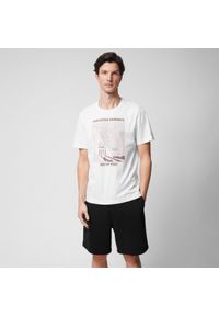 outhorn - T-shirt z nadrukiem męski - złamana biel. Materiał: bawełna, materiał, dzianina. Długość: długie. Wzór: nadruk. Sezon: wiosna #4