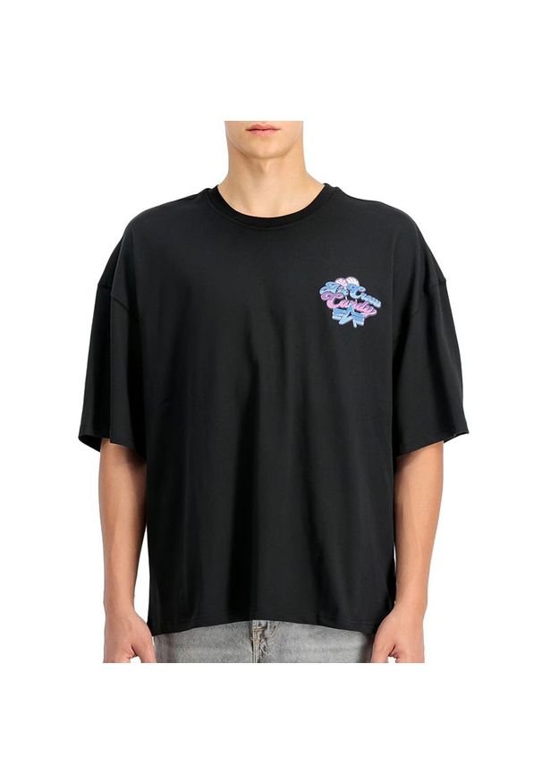 Koszulka Alpha Industries Candy Crew 14850903 - czarna. Kolor: czarny. Materiał: bawełna. Długość rękawa: krótki rękaw. Długość: krótkie. Wzór: aplikacja, nadruk, kolorowy