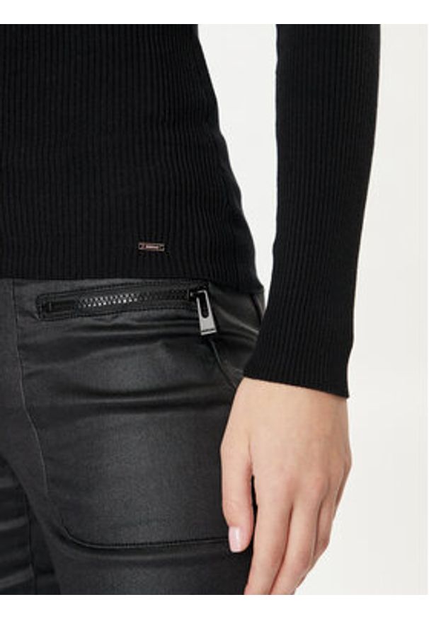 Morgan Golf 132-MENTOS.M Czarny Slim Fit. Typ kołnierza: golf. Kolor: czarny. Materiał: wiskoza