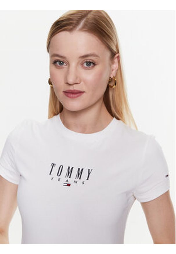 Tommy Jeans Sukienka codzienna Lala 2 DW0DW15357 Biały Slim Fit. Okazja: na co dzień. Kolor: biały. Materiał: bawełna. Typ sukienki: proste. Styl: casual