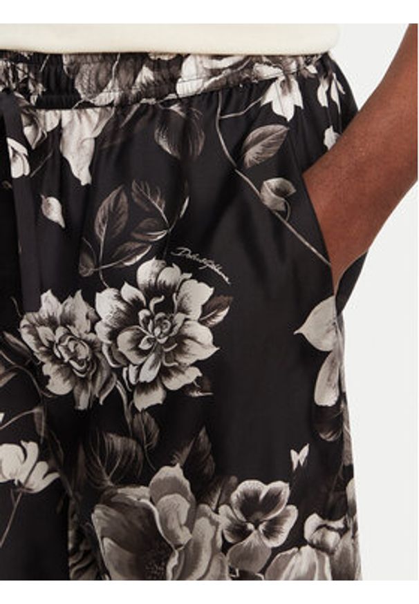 DOLCE & GABBANA - Dolce&Gabbana Szorty materiałowe GV37AT IS1VS Czarny Regular Fit. Kolor: czarny. Materiał: jedwab