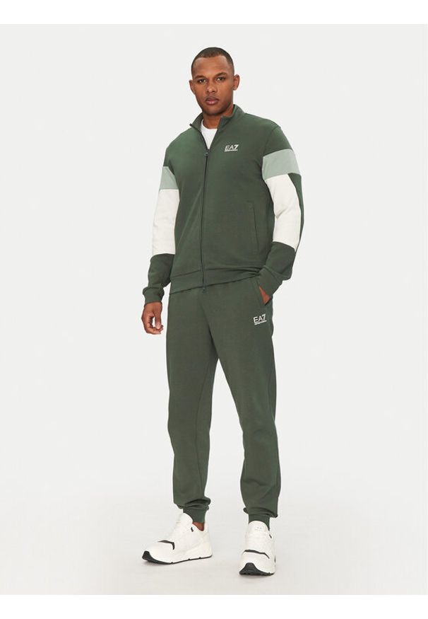 EA7 Emporio Armani Dres 7M000282 AF12660 U8109 Granatowy Regular Fit. Kolor: zielony. Materiał: syntetyk, bawełna