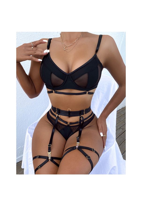 Intica - zestaw bieliźniany z ozdobnymi strapsami na romantyczne wieczory Merima. Kolor: czarny. Materiał: materiał