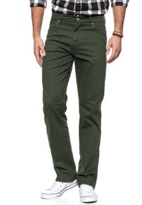 Wrangler - WRANGLER SPODNIE MĘSKIE TEXAS MOSS GREEN W121TA221 112126200 #9