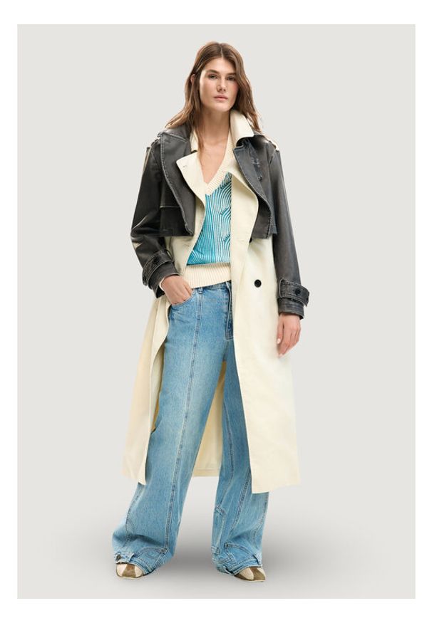 Desigual Trencz Duolo 26SWEW34 Écru Regular Fit. Materiał: syntetyk