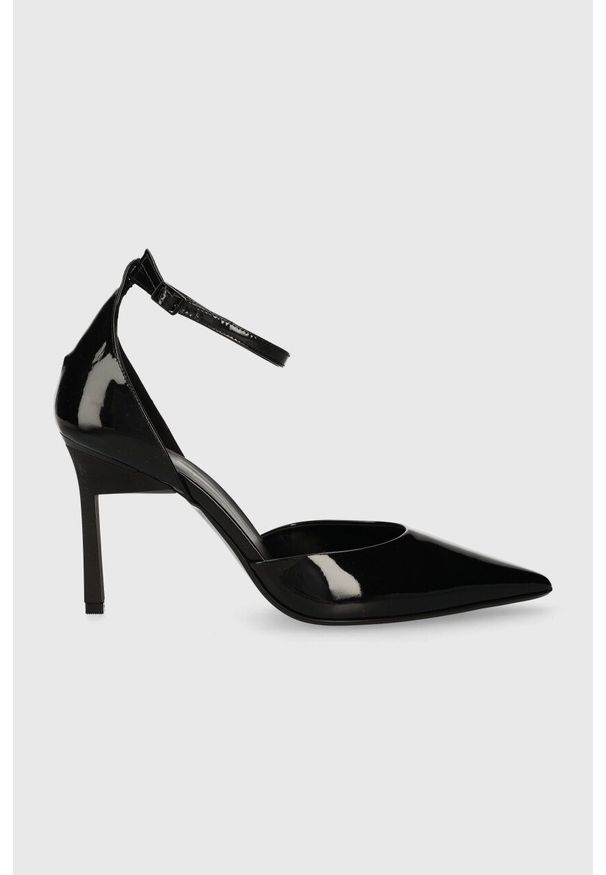 Calvin Klein szpilki skórzane GEO STIL PUMP W ANKL STRP 90-PAT kolor czarny HW0HW01826. Zapięcie: klamry. Kolor: czarny. Materiał: skóra. Obcas: na szpilce. Wysokość obcasa: średni