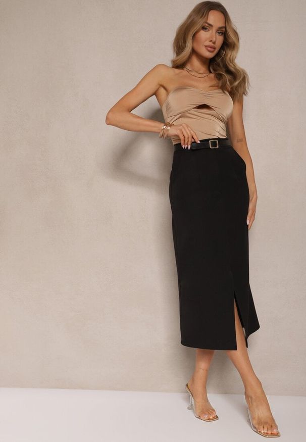 Renee - Czarna Spódnica Ołówkowa z Wiskozą High Waist z Rozcięciem Semivinia. Okazja: na co dzień. Stan: podwyższony. Kolor: czarny. Materiał: wiskoza. Styl: casual, elegancki, wizytowy