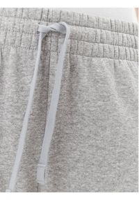 Under Armour Spodnie dresowe Ua Rival Fleece Jogger 1379438 Szary Loose Fit. Kolor: szary. Materiał: bawełna