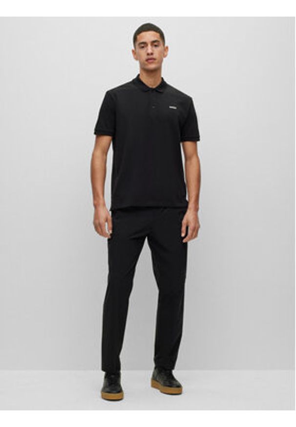 Hugo Polo Donos222 50466182 Czarny Regular Fit. Typ kołnierza: polo. Kolor: czarny. Materiał: bawełna