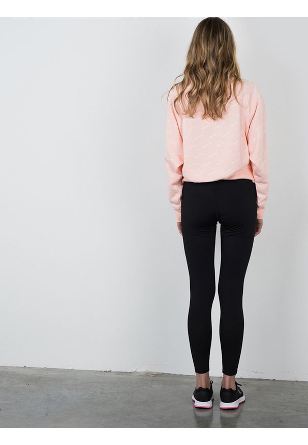 Champion Bluza C-Neck | 111277 | Kobieta | Różowy. Kolor: różowy. Materiał: bawełna, poliester. Długość: krótkie. Wzór: nadruk