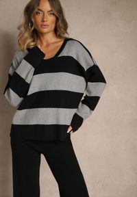 Renee - Szary Komplet z Dzianiny Spodnie Wide Leg i Sweter w Szerokie Pasy Falorella. Kolor: szary. Materiał: dzianina