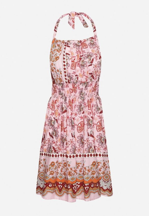 Born2be - Różowa Rozkloszowana Sukienka z Wiskozą z Wiązaniem na Karku Aralune. Okazja: na co dzień, na imprezę. Kolor: różowy. Materiał: wiskoza. Typ sukienki: rozkloszowane, proste. Styl: casual, elegancki, klasyczny