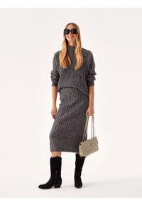 Kazar - Pikowana torebka w kolorze taupe. Wzór: aplikacja. Materiał: skórzane #6