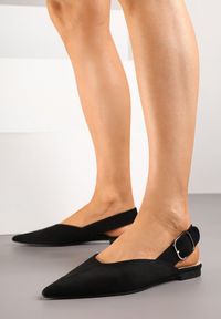 Renee - Czarne Sandały Vices Typu Slingback z Wkładką ze Skóry Naturalnej Rallora. Okazja: na co dzień, na spacer. Zapięcie: sprzączka. Kolor: czarny. Materiał: skóra. Wzór: nadruk. Obcas: na obcasie. Styl: elegancki, casual. Wysokość obcasa: średni