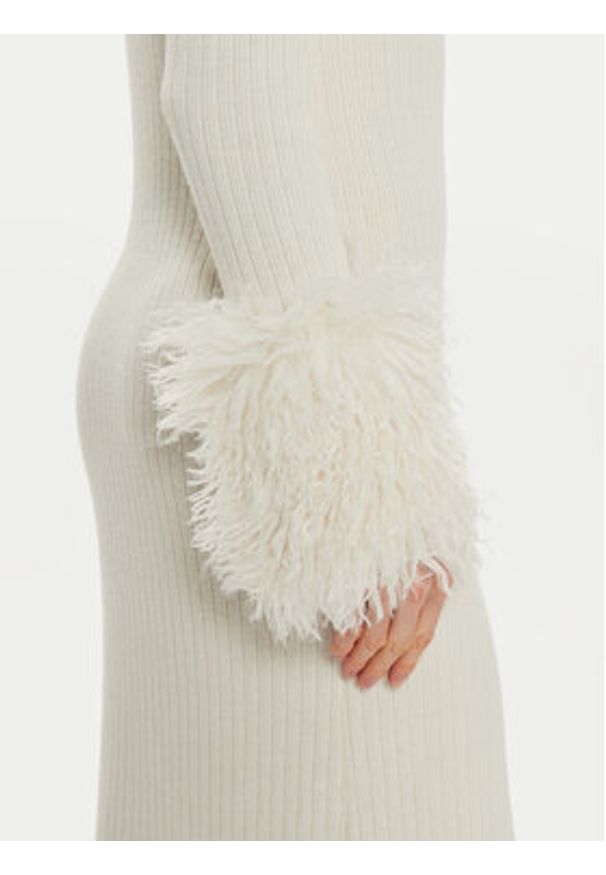 TwinSet - TWINSET Kardigan 242TT3430 Biały Slim Fit. Kolor: biały. Materiał: syntetyk