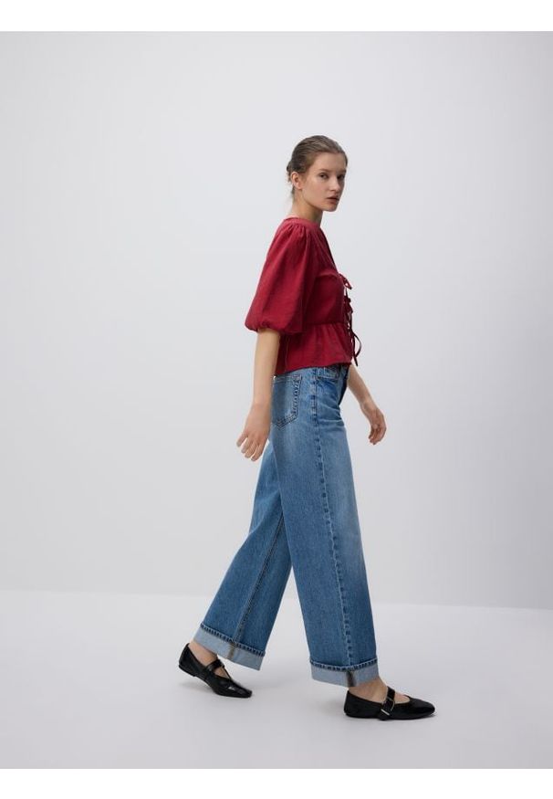 Reserved - Jeansy wide leg - niebieski. Kolor: niebieski