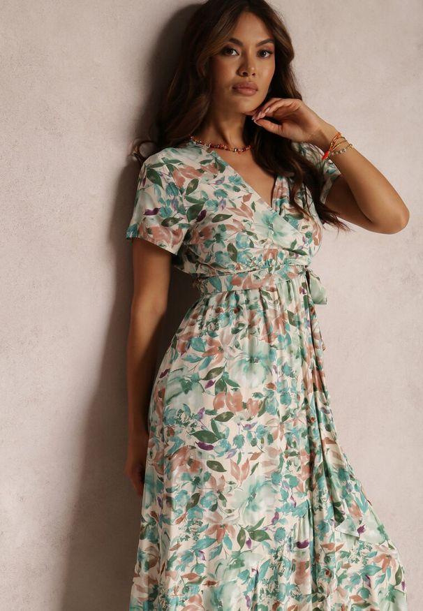 Renee - Zielono-Beżowa Sukienka Nolwyn. Kolor: zielony. Materiał: wiskoza. Wzór: kwiaty. Sezon: lato. Typ sukienki: asymetryczne, kopertowe. Długość: midi