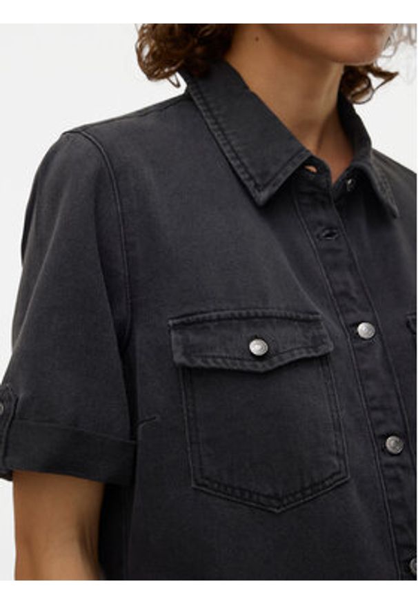 Vero Moda Sukienka jeansowa Jennie 10309665 Czarny Regular Fit. Kolor: czarny. Materiał: bawełna