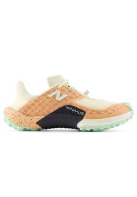 Buty damskie New Balance Minimus Trail WTM10CM1 – multikolor. Zapięcie: sznurówki. Kolor: wielokolorowy. Materiał: guma, materiał, syntetyk. Szerokość cholewki: normalna. Sport: bieganie, fitness