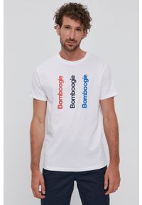 Bomboogie T-shirt męski kolor biały z aplikacją. Okazja: na co dzień. Kolor: biały. Materiał: dzianina. Wzór: aplikacja. Styl: casual
