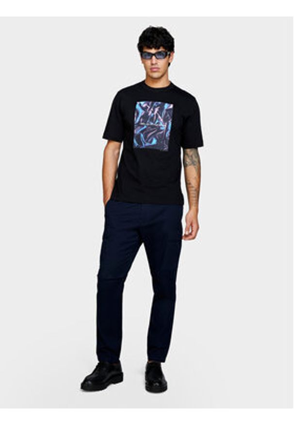 Sisley T-Shirt 3I1XS103I Czarny Regular Fit. Kolor: czarny. Materiał: bawełna