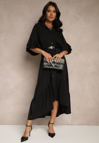 Renee - Czarna Koszulowa Sukienka Ozdobiona Falbanką Ransara. Okazja: na co dzień. Kolor: czarny. Wzór: aplikacja. Typ sukienki: koszulowe. Styl: klasyczny, elegancki, casual