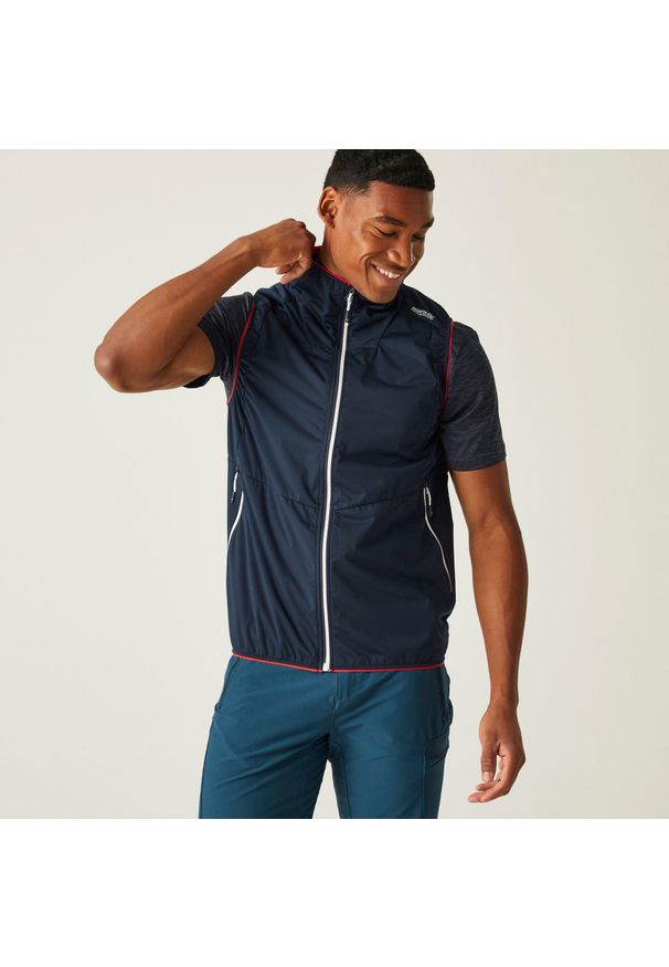 Regatta - Kamizelka softshellowa męska Lankin VI. Kolor: niebieski. Materiał: softshell, materiał. Sport: turystyka piesza