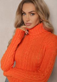 Renee - Pomarańczowy Golf w Klasycznym Stylu Tortilla. Okazja: na spotkanie biznesowe. Typ kołnierza: golf. Kolor: pomarańczowy. Materiał: jeans. Długość rękawa: długi rękaw. Długość: długie. Styl: klasyczny #4