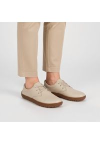 Półbuty damskie Barefoot Armodo, cholewka ze skóry naturalnej cienka elastyczna podeszwa szeroki nosek lekka forma do codziennego chodzenia, beżowe,. Okazja: na co dzień. Zapięcie: sznurówki. Kolor: beżowy. Materiał: skóra. Szerokość cholewki: normalna. Styl: casual #8