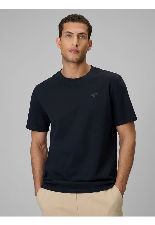 4f - 4F T-shirt regular gładki męski - granatowy XL. Okazja: na co dzień. Kolor: niebieski. Materiał: dzianina, bawełna, jeans, dresówka. Wzór: gładki. Styl: casual, klasyczny