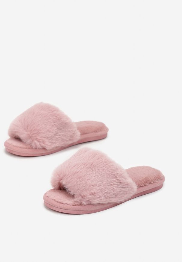 Renee - Ciemnoróżowe Kapcie z Futerkiem Para. Zapięcie: bez zapięcia. Kolor: różowy. Materiał: futro. Obcas: na płaskiej podeszwie